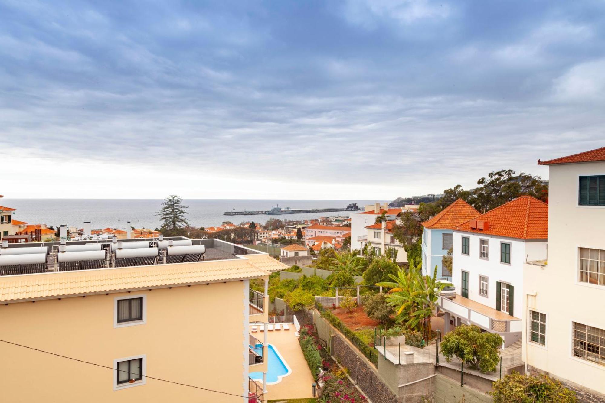 Solar Do Ribeiro Apartment Funchal  Bagian luar foto